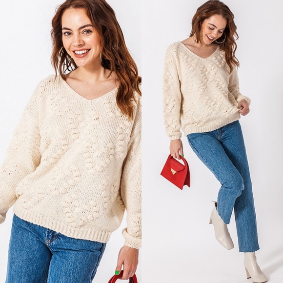 Heart textured popcorn sweater - Picture 3 of 7